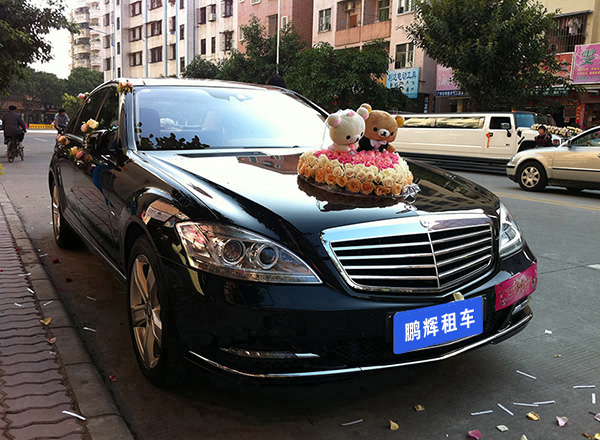 奔馳婚禮花(huā)車(chē)